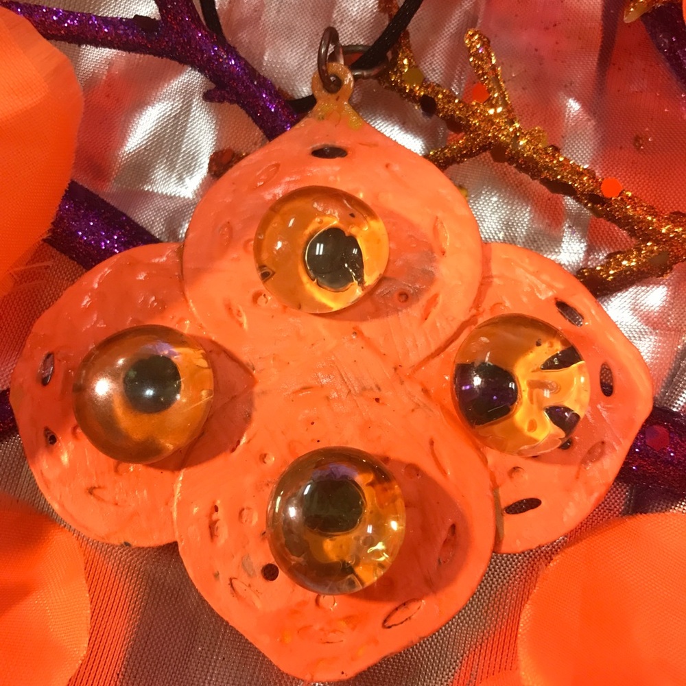 🧡🤍Necklace🤍🧡 - Picture 8 of 12